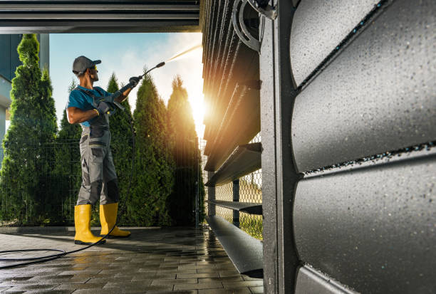 Professional  Pressure Washing Services in Palmdale, CA